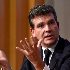 Pourquoi Arnaud Montebourg ne commentera jamais la politique sur BFMTV