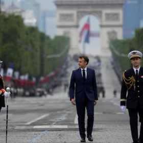 "Le plus gros défilé qu’on ait jamais connu" : ce rendez-vous du 14-Juillet qu’Emmanuel Macron voudrait transformer en démonstration historique