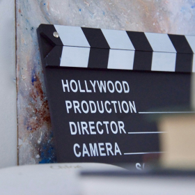 Disney, Warner Bros. et Universal attaquent une IA chinoise accusée de piller leurs films