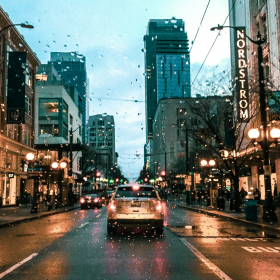 Alerte météo : 2 départements bretons basculent en vigilance pluie-inondation, la journée s’annonce compliquée