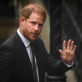 Nouveau coup dur pour le prince Harry : pourquoi le duc de Sussex se retrouve (encore) au coeur d'une polémique