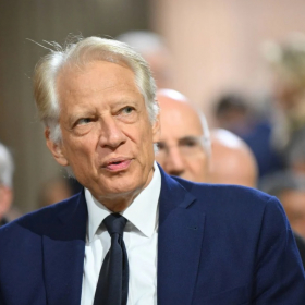 125 000 euros ou beaucoup moins ? Le chiffre qui embarrasse Dominique de Villepin