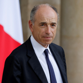 « Qu’on se le dise sinon on fait tous de la langue de bois » : Jean-François Copé durcit le ton face à Ségolène Royal