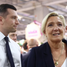 « Qui portera vraiment le parti ? » : cette question qui tend les relations entre Jordan Bardella et Marine Le Pen