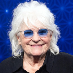 “Dieu merci, on m’a reconnue tout de suite” : Catherine Lara soulagée d’avoir quitté Mask Singer