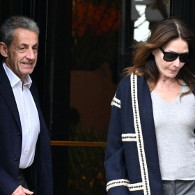 Carla Bruni et Nicolas Sarkozy : voilà combien coûte un repas au Bar des Prés de Cyril Lignac où ils ont déjeuné avec un célèbre animateur