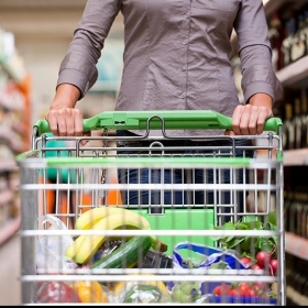 8 erreurs qu'on fait tous quand on fait les courses (et comment les éviter pour optimiser son budget)