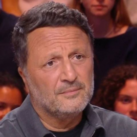 "Certaines stars ne viennent plus dans mon émission" : Arthur brise le silence, gros malaise avec Bruce Toussaint