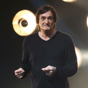 Pierre Palmade accusé de "blagues racistes", ces propos choquants que ce célèbre chanteur des Enfoirés n’a jamais oubliés