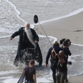 Harry Potter : voici les premières images du tournage avec John Lithgow dans le rôle de Dumbledore