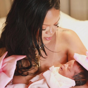 Rihanna maman pour la 3e fois : la photo et le prénom inattendu de sa petite fille font le buzz