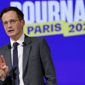 Avec entre 11 et 12 % des voix, Pierre-Yves Bournazel franchit le seuil clé et reste dans la course à Paris