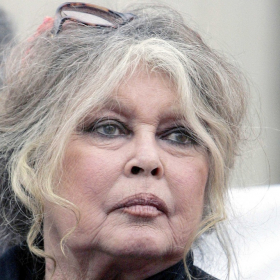 "Ils voulaient une cérémonie, elle voulait autre chose" : le refus qui entoure la mort de Brigitte Bardot