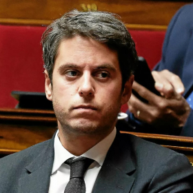 « Ce serait un scandale » : Gabriel Attal s’emporte pour les boulangers et les fleuristes du 1er-Mai