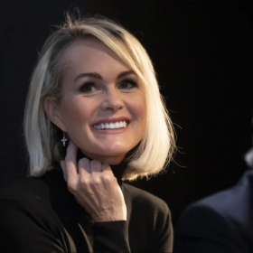 À Miami, ce message très clair de Laeticia Hallyday à Serge Varsano attire tous les regards