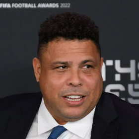 Quand Ronaldo ivre sème la pagaille à la sortie d’un restaurant : la vidéo qui affole les internautes