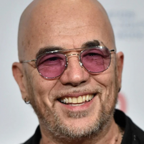 Pascal Obispo dans les bras de Rachida Dati : le cliché qui fait beaucoup réagir