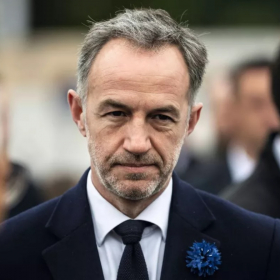 “Je sais ce que j’entends” : Emmanuel Grégoire accuse Emmanuel Macron d’avoir agi en coulisses