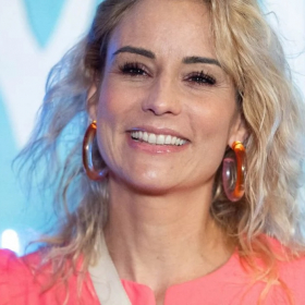 “J’ai le droit d’avoir été terrifiée” : Elodie Gossuin répond aux critiques après son retour de Dubaï