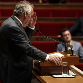Orages du 25 juin : quand la pluie s’invite à l’Assemblée nationale et surprend François Bayrou