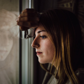 Vous ne vous en doutez pas, mais ces mauvaises habitudes vous rendent très malheureux