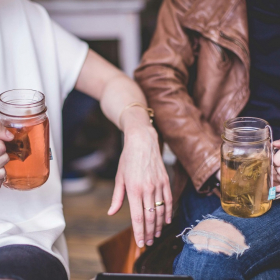 Horoscope lundi 3 novembre 2025 pour chaque signe astrologique : voici ce que les astres vous réservent aujourd’hui