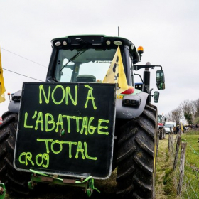 « Ce n'est pas normal que les gens qui nourrissent le pays aient toujours à se défendre » : la colère des agriculteurs après le blocage des routes dans le Sud-Ouest