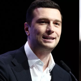 Jordan Bardella et Maria Carolina : cette décision prise en Corse qui a tout changé pour eux