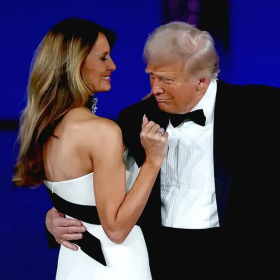 “Elle déteste ça” : Donald Trump révèle la remarque de Melania qui en dit long sur sa danse culte