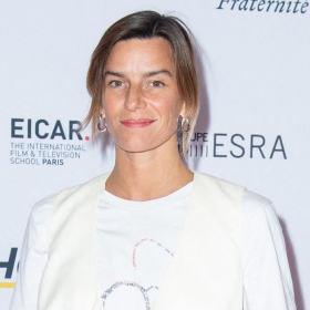 Fauve Hautot n'a rien annoncé, mais son silence après cette apparition intrigue encore plus