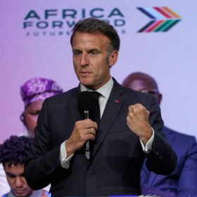 Vidéo d’Emmanuel Macron au Kenya : pourquoi quelques secondes ont suffi à enflammer les réseaux