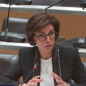 « Je sais à quoi ça renvoie » : Rachida Dati brise le silence sur une expression lourde de sens