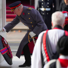 Charles III : la famille royale affiche une unité rare lors du dimanche du Souvenir