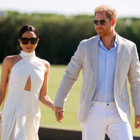 Meghan Markle se rapproche aussitôt de Harry après ce geste : pourquoi cette séquence captée intrigue