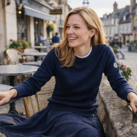 Pull en laine : celui que tu peux porter toute l’année (oui, vraiment)