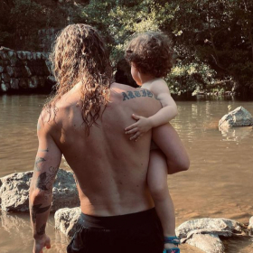 "J’aimerais ne plus être… moi" : Julien Doré prêt à tout changer et à mettre fin à sa carrière pour son fils