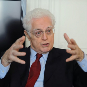 Mort de Lionel Jospin : ce choix discret dans sa jeunesse qui a tout changé