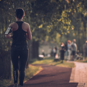 Ce que vous devez savoir si vous voulez perdre du ventre grâce à la course à pied