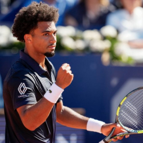 Arthur Fils reprend la tête : comment son sacre à Barcelone a relégué Arthur Rinderknech derrière lui