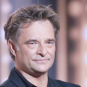 “Houla !” : pourquoi David Hallyday a recadré Anne-Sophie Lapix en plein direct