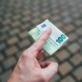 Paiements en espèces : voici la nouvelle limite fixée par l’Union européenne à partir de 2027