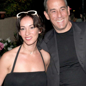 Couple sous pression : comment la célébrité de Thierry Ardisson a fragilisé son mariage avec Béatrice