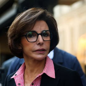 « Elle n’était pas là » : ce détail autour de Rachida Dati qui a marqué la prise de fonction d’Emmanuel Grégoire