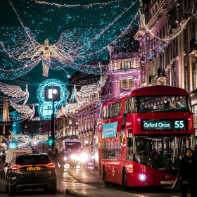 Que faire à Londres à Noël: comment s’y rendre et que voir parmi les marchés, lumières et attractions
