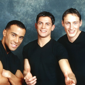 Série 2Be3, docu, soirée spéciale : comment le boys band culte des années 90 est redevenu tendance