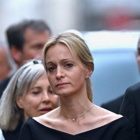 Le cadeau d’un grand artiste bouleverse Audrey Crespo-Mara après la mort de Thierry Ardisson