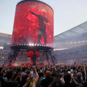 Indochine fait vibrer Paris : 5 chiffres vertigineux sur l’Arena Tour 2025