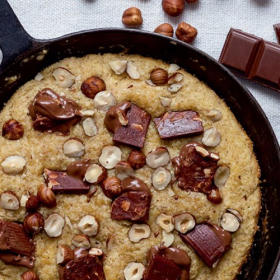 Pourquoi vous devez ABSOLUMENT tester cette recette de cookie chocolat noisettes à la poêle prêt en 5 minutes