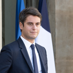 “Il ne fait que du perso” : Gabriel Attal critiqué dans son propre camp après ses confidences sur Stéphane Séjourné