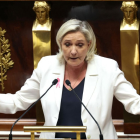 Média training du RN : Marine Le Pen y voit une “manœuvre” pour salir Jordan Bardella